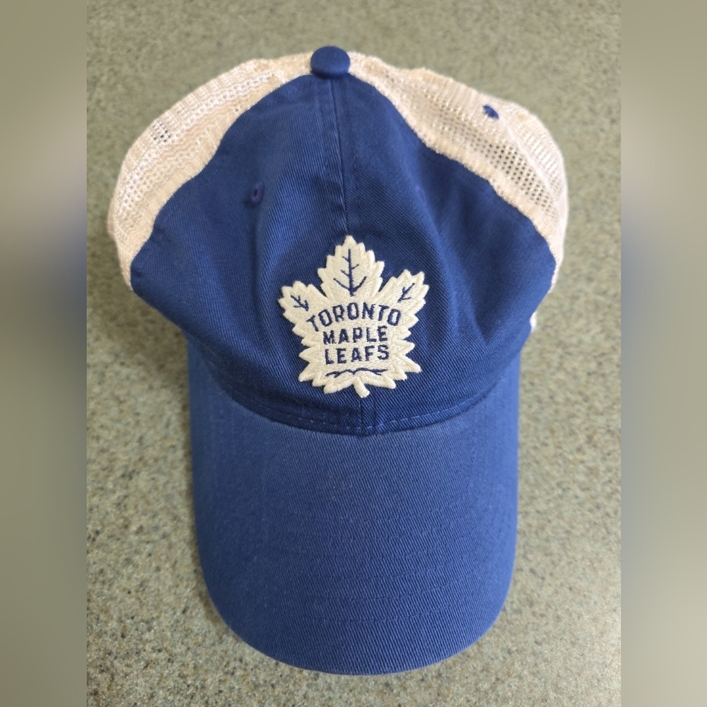 Toronto Maple Leafs NHL Hockey Zephyr Snap Back Mesh Hat Blue/white. NOWT.